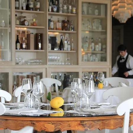 & Ristorante Degli Angeli Station touristique