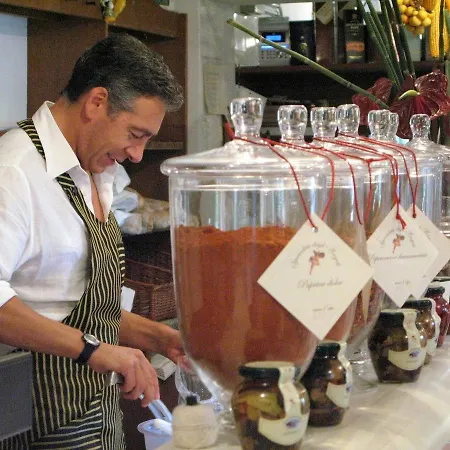 Semesteranläggning (resort) & Ristorante Degli Angeli *