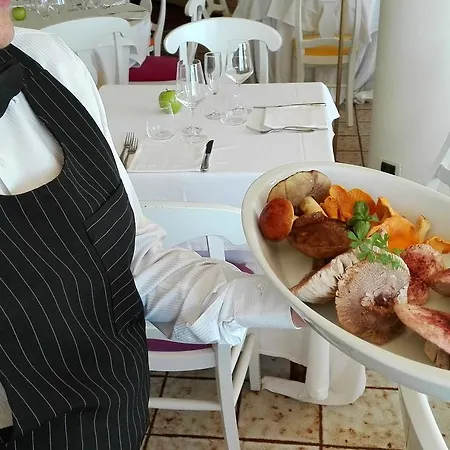 & Ristorante Degli Angeli Station touristique