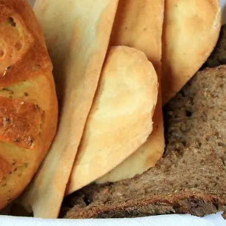 Semesteranläggning (resort) & Ristorante Degli Angeli